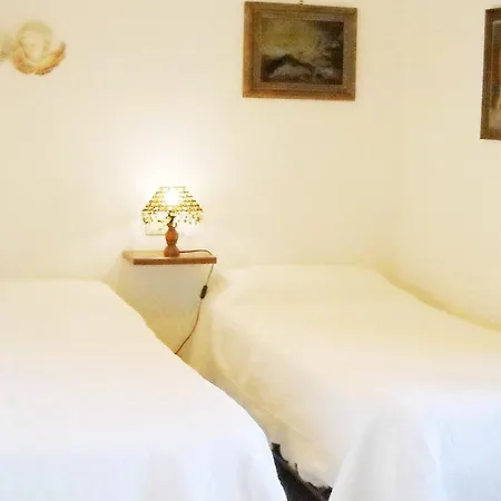 In Wuith Garden Holiday home Sasso Pisano